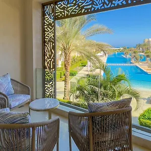 Ollystays Mangroovy Seaview 2br And Pool Free Access