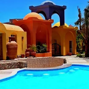 Aldora Downtown Hotel