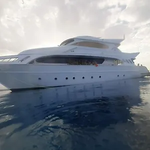 Private Boat *
