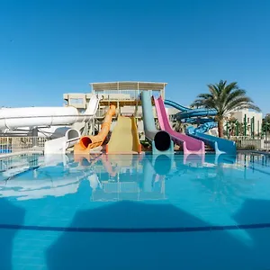 Seven Seas Jolie Bay Resort