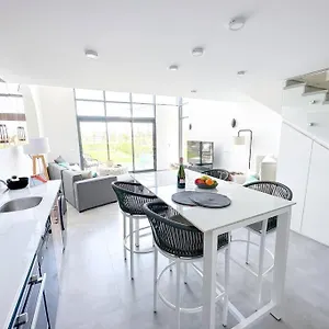 Beachfront Spacious Somabay Loft Chalet *